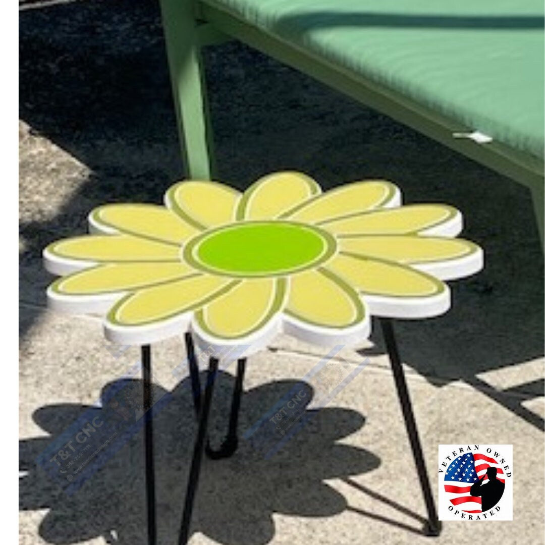 Flower poolside poly table